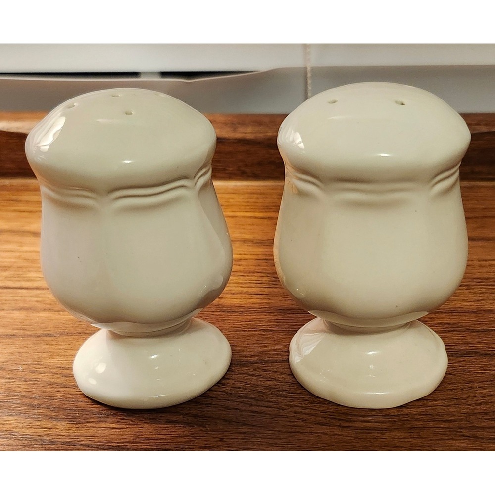VTG Mikasa White Ceramic Pedestal Salt and Pepper Shakers Set Made in Malaysia